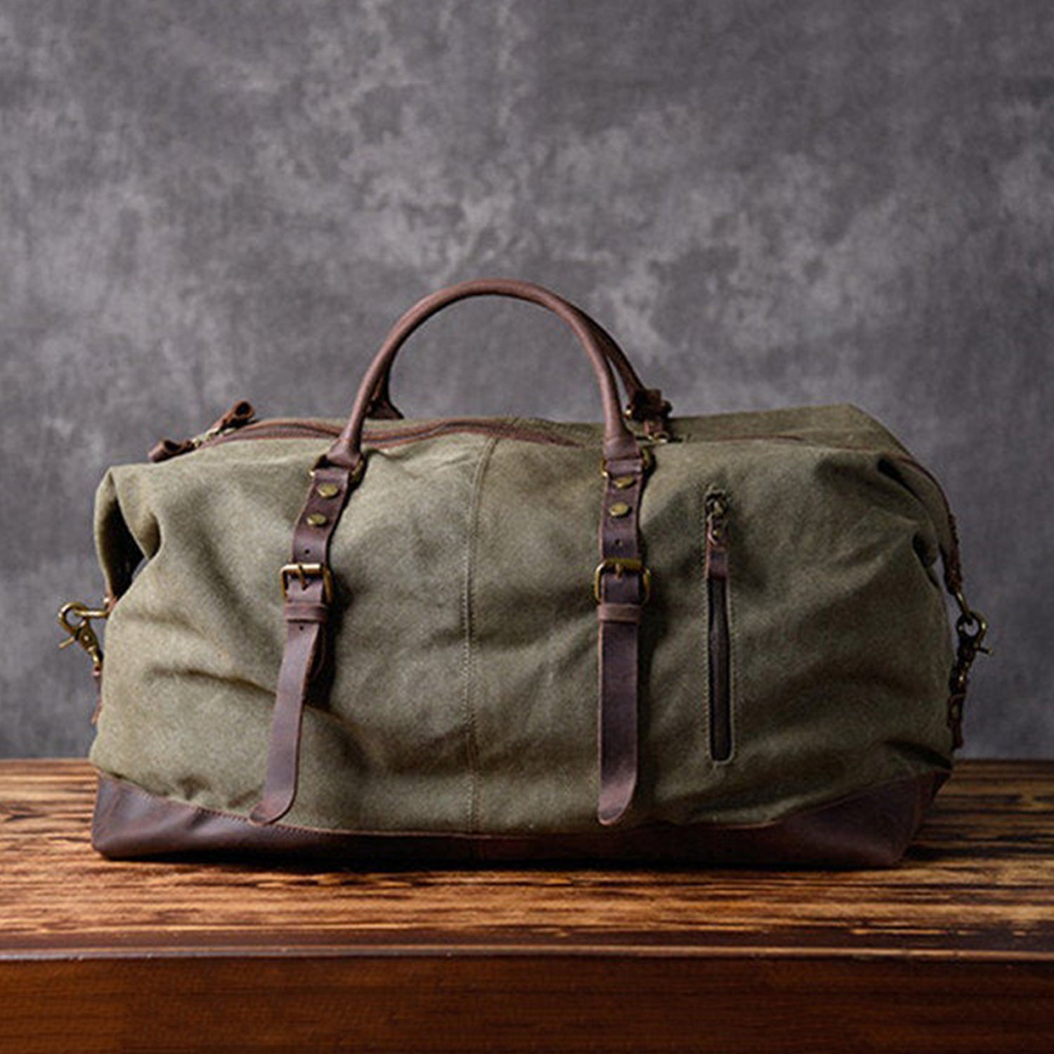 Vintage Travel Bag: Leather & Canvas